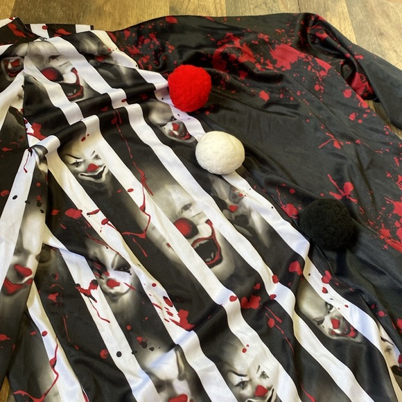 Freak show Clown Spirit Halloween Costume - Picture 5 of 8